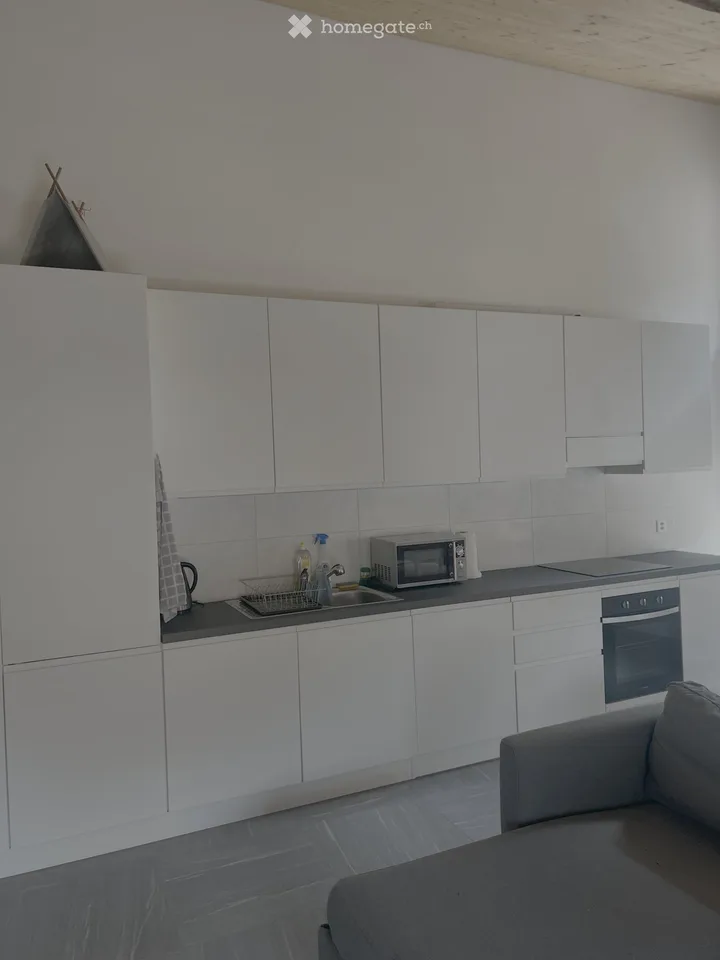 Wohnung mit 2.5 Zimmern und Dachgeschoss