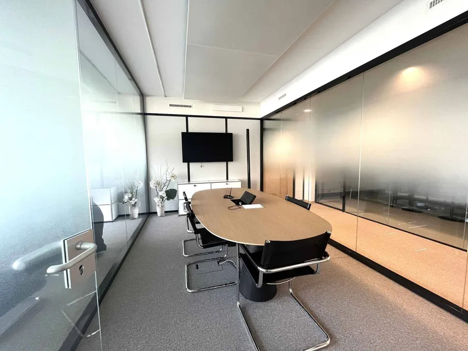 Bureaux modernes et lumineux  310 m² Gare de Lancy Bachet