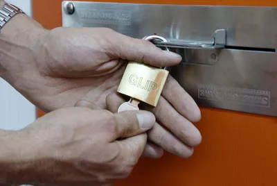 Locaux de stockage entre 1m3 et 38m3 à louer de manière flexible. Aucun délai de préavis. – photo 6 sur 9