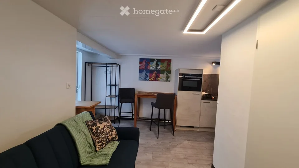 Furnished studio, all charges included