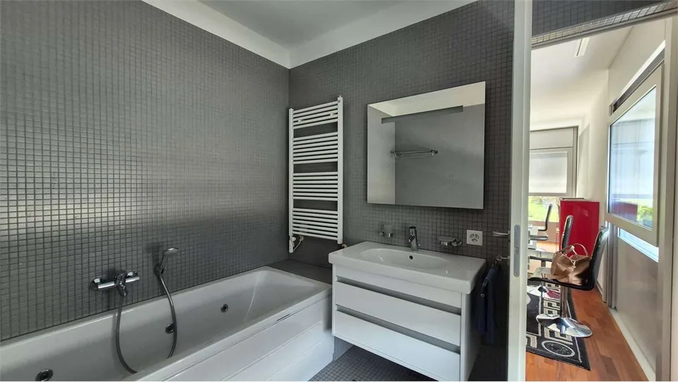 Modernes Büro im Herzen von Paradiso - "All-Inclusive"-Formel – Foto 8 von 9