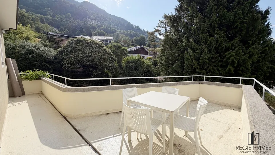 Wohnung mit 2.5 Zimmern, möbliert mit Seeblick