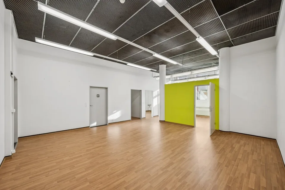 Ufficio / Studio / Pratica a Muttenz Bizenen