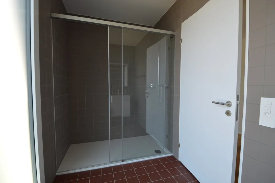 Modernes Wohnen im Herzen von Worb – Neubau an zentraler Lage – Foto 10 von 13