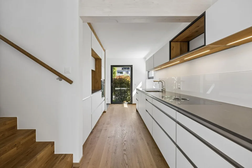 Casa unifamiliare designer in una posizione favorevole in termini di tasse