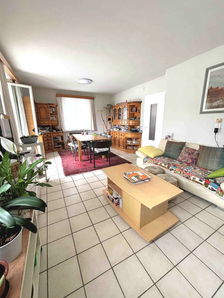 Zweifamilienhaus, gut renoviert, zwei Schritte vom Zentrum entfernt – Foto 6 von 14