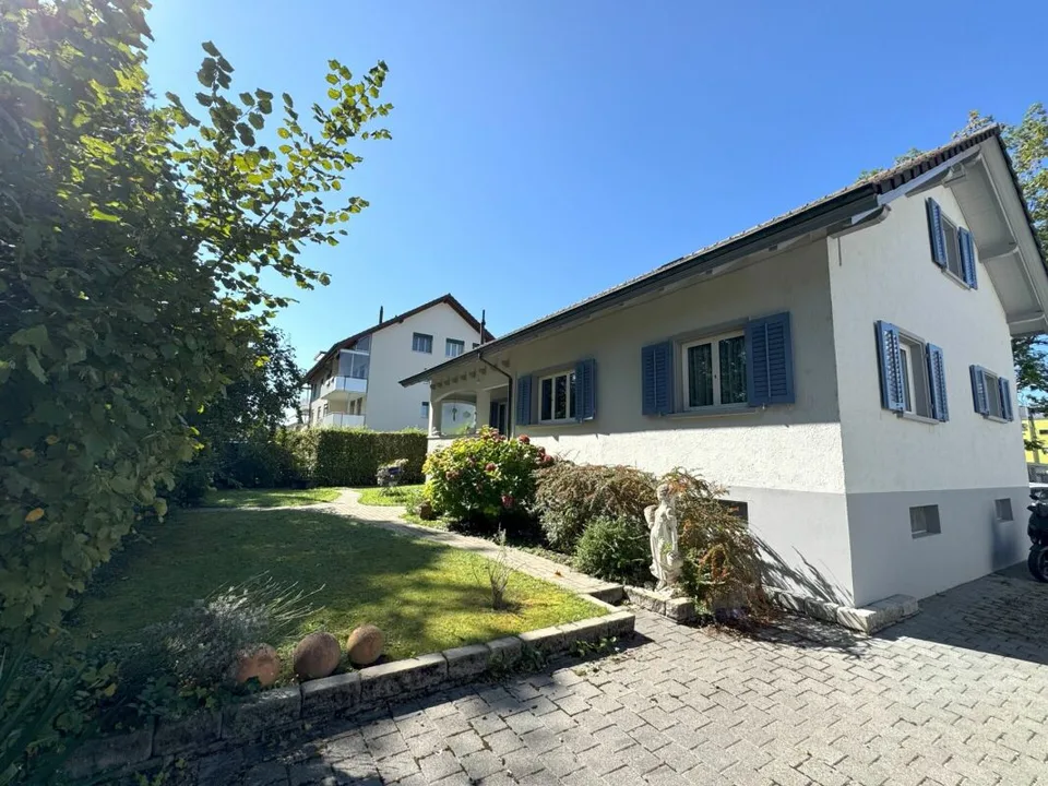 Living and working under one roof - your new home with commercial potential