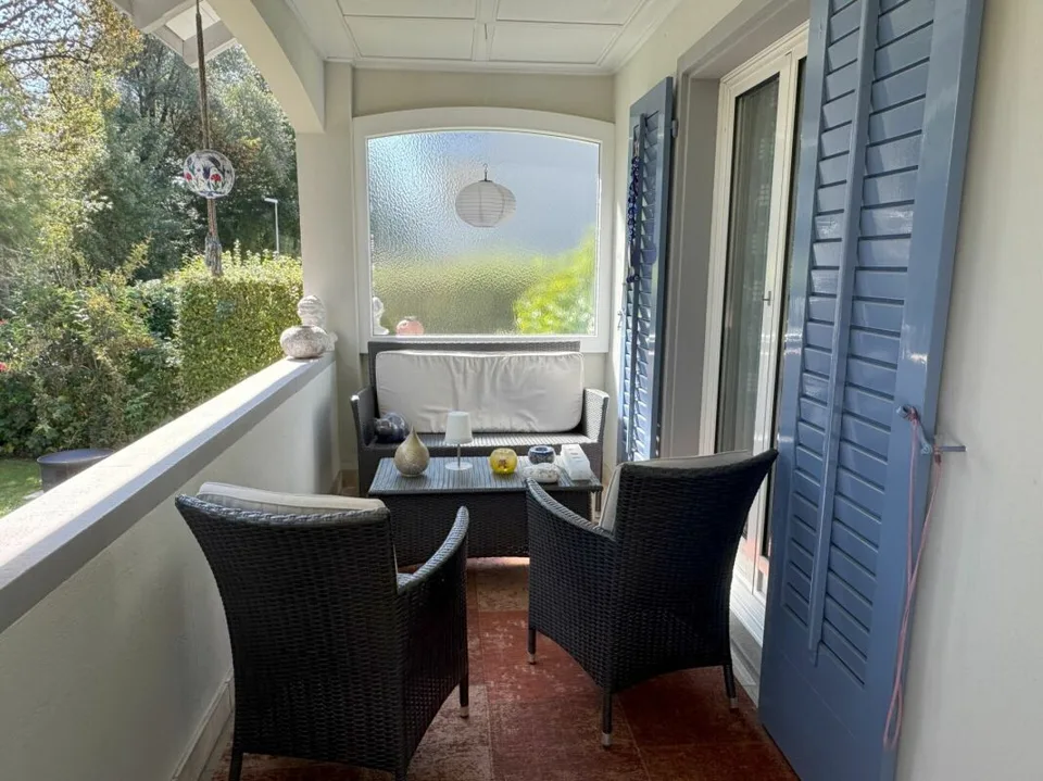 Living and working under one roof - your new home with commercial potential