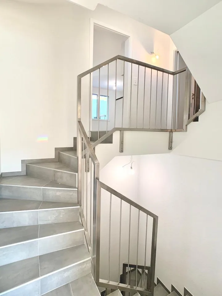 Il Vostro Rifugio di Pace: Villa Moderna ed Elegante