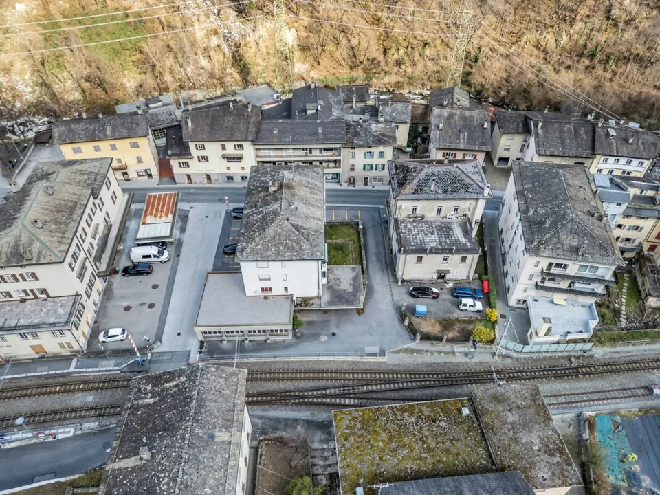 Edificio storico commerciale e residenziale – foto 14 di 14