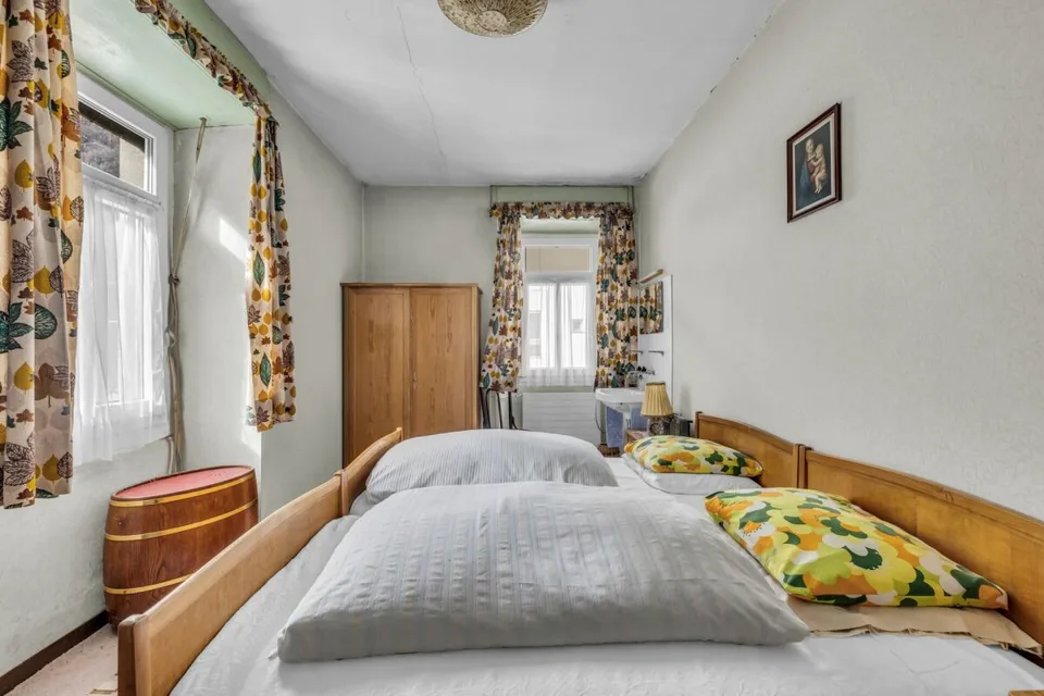 Edificio storico commerciale e residenziale – foto 7 di 14