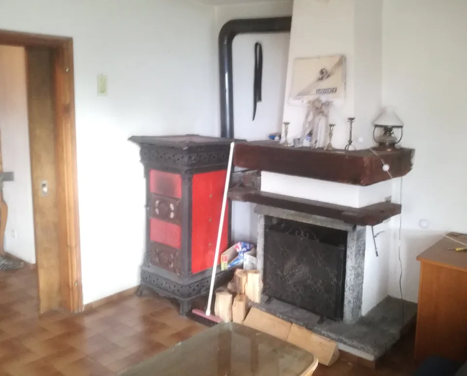 Haus zum renovieren in Monte Brè – foto 20 di 23