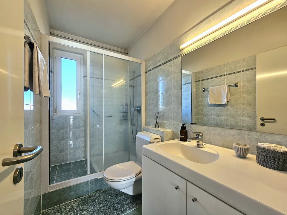 Balerna: Meravigliosa casa unifamiliare immersa nel verde, con ampio giardino e piscina – foto 16 di 20