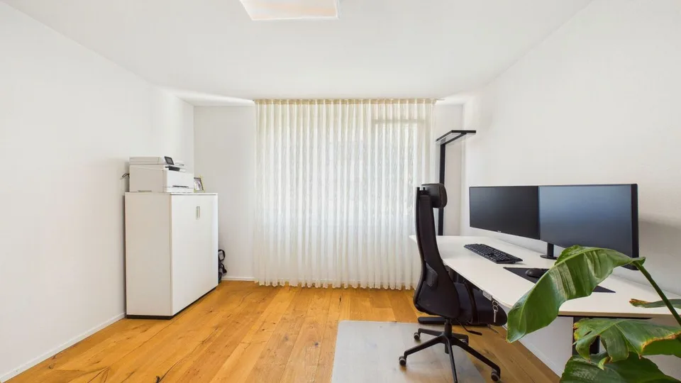 Moderner 4.5-Zimmer-Wohntraum in Baar – Foto 8 von 11