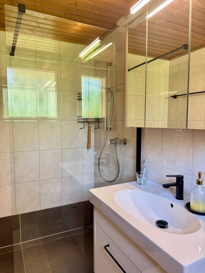 La tua nuova casa con un terreno da sogno a Bilten – foto 13 di 17