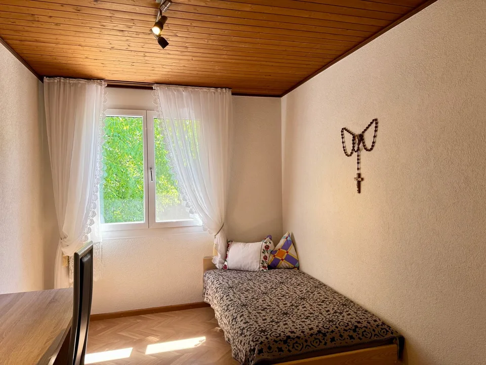 La tua nuova casa con un terreno da sogno a Bilten – foto 17 di 17