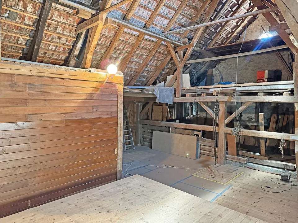 Wohnhaus mit Scheune und Einfamilienhaus – Foto 9 von 12
