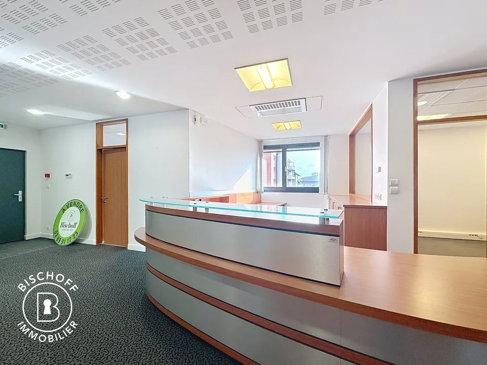 Moderne Bürofläche im Herzen von Saint-Louis – Foto 14 von 20