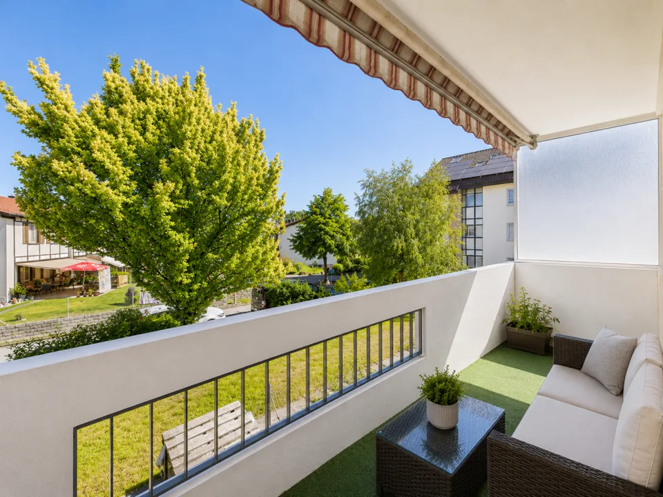 Posizione tranquilla, balcone e garage