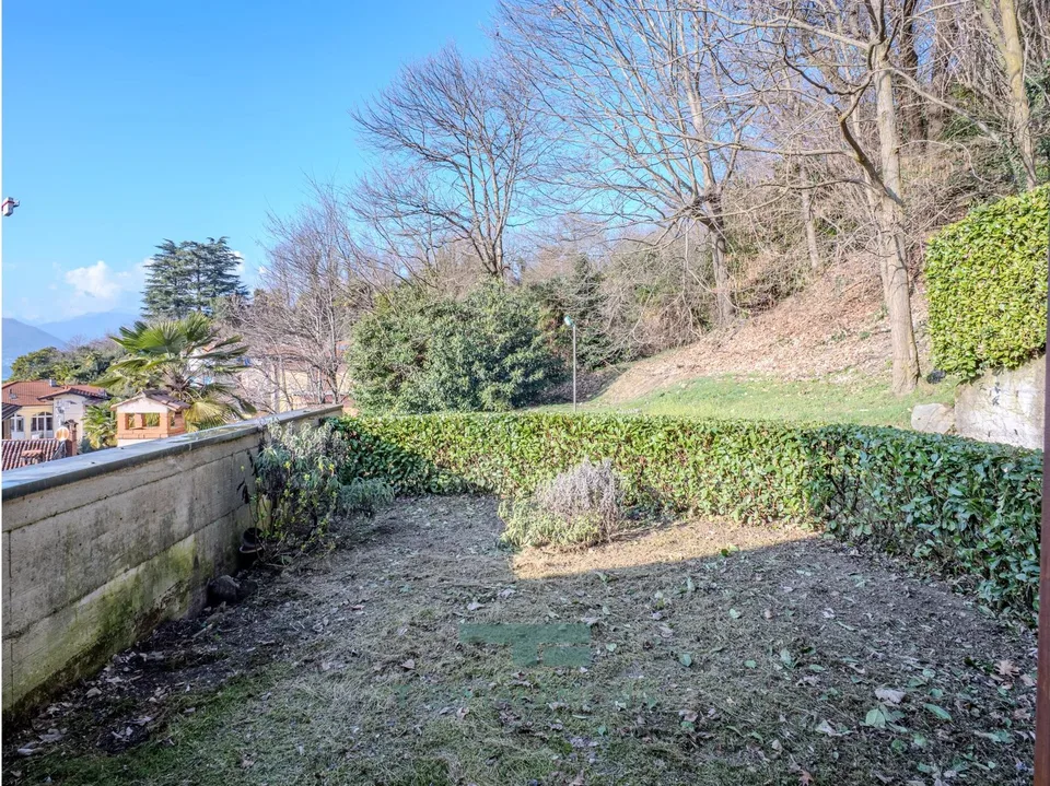 Studio-Apartment mit Garten und Balkon mit Seeblick in Cerro, Laveno Mombello – Foto 7 von 13