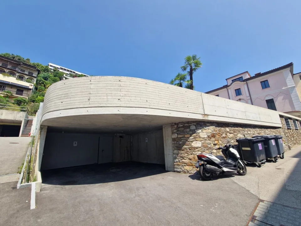 Residenza Sorriso : appartement en attique de 2,5 pièces