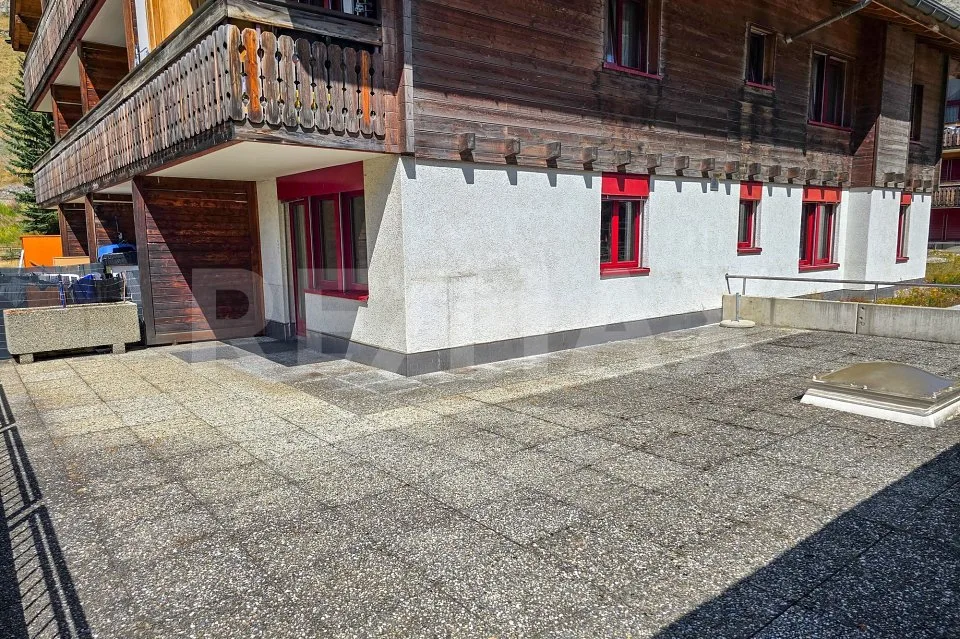 2.5-Zimmerwohnung mit grosser Terrasse und Matterhornsicht in Zermatt – Foto 13 von 13