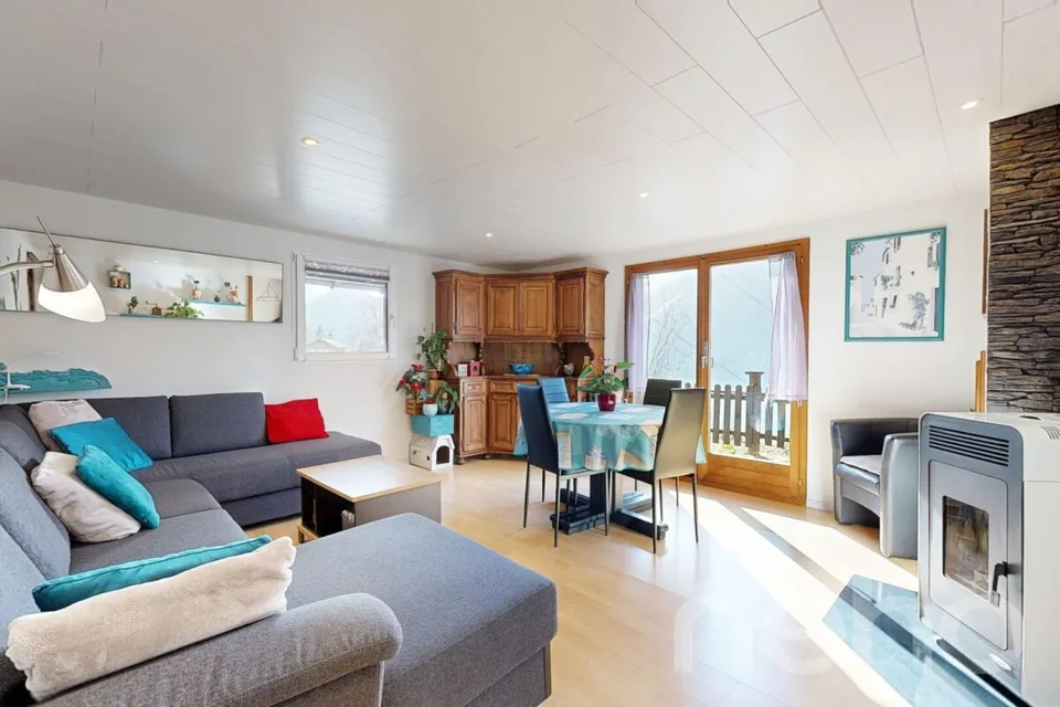 Paradis sur les hauteurs - Maison 5.5 pièces - vue à couper le souffle