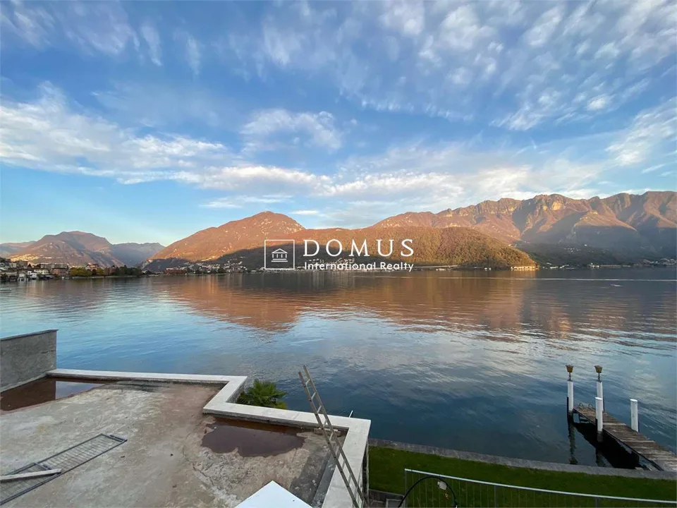 Wunderschöne Villa direkt am Wasser