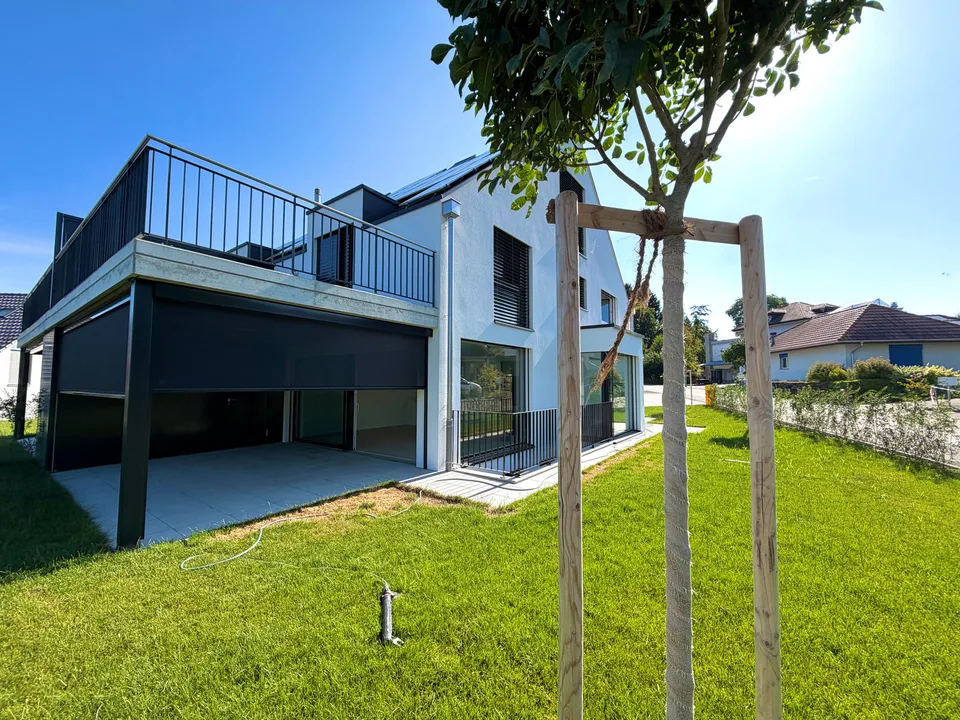 NEUBAU   Wunderschönes Eigenheim ab sofort bereit für den Erstbezug