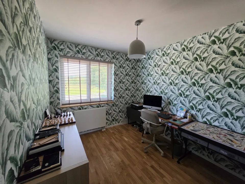 Ampia casa ristrutturata con 5 camere, piscina e terreno di 18 are – foto 6 di 12