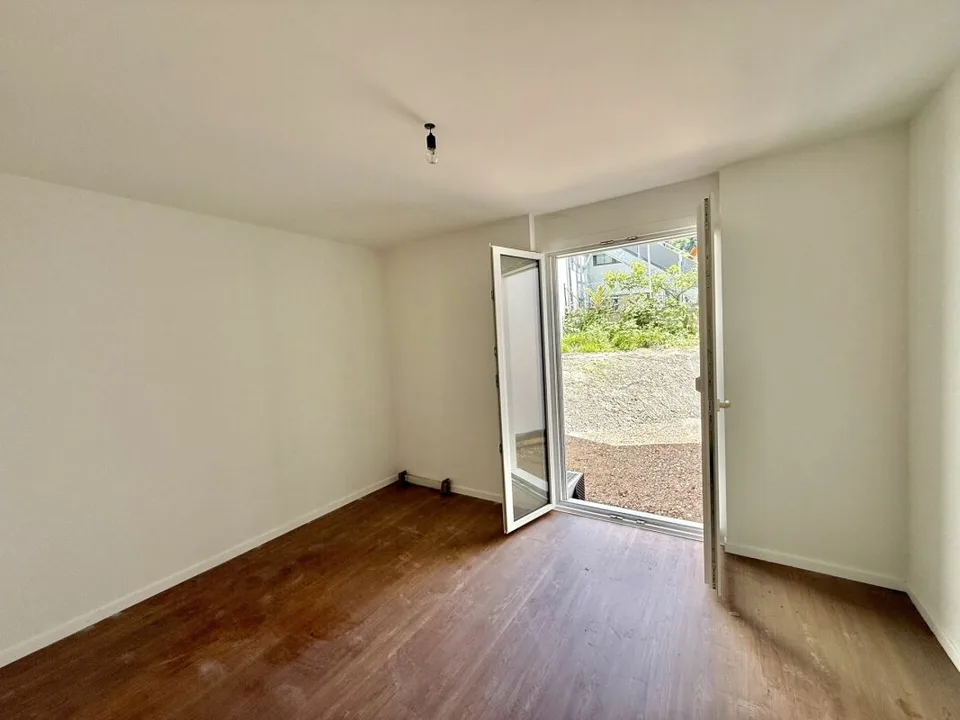 3,5 Zimmer, komplett neu, Garten und Dents du Midi!