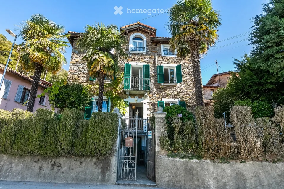 Casa caratteristica con giardino e cascina, 268 m2