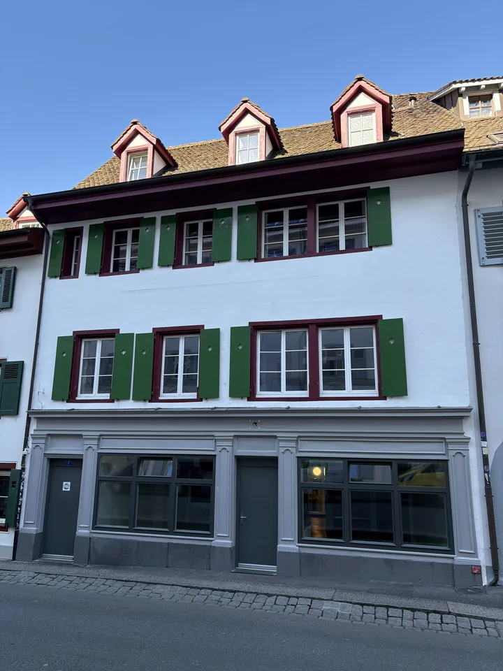 Schmuckstück an zentraler Lage im Kleinbasel. "Airbnb, Dachwohnung mi