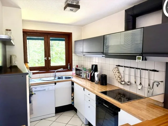 Charmant appartement de 3.5 pièces meublé à St-Cergue avec vue et balcon – photo 7 sur 11