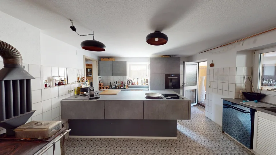 Casa colonica ristrutturata con un fascino speciale e molti punti di forza come un allevamento di cavalli, piscina, ecc. – foto 11 di 14