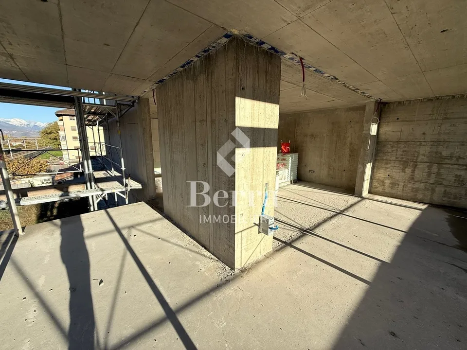 Ampio appartamento in nuova zona residenziale, attrezzatura superiore – foto 11 di 13