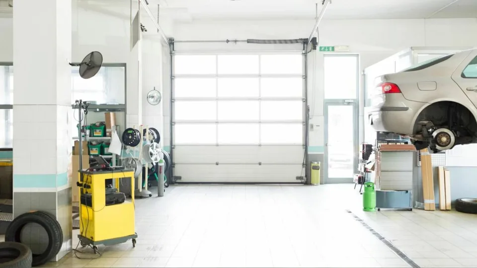 Carrosserie complète et opérationnelle - Région de Morges
