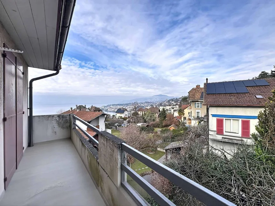 Incantevole edificio di 3 appartamenti