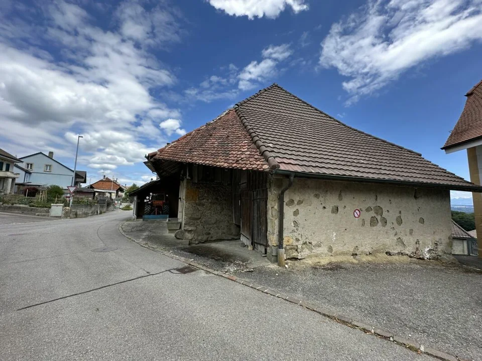 Maison villageoise à tranformer/rénover - Renovationsbedürftiges Dorfhaus