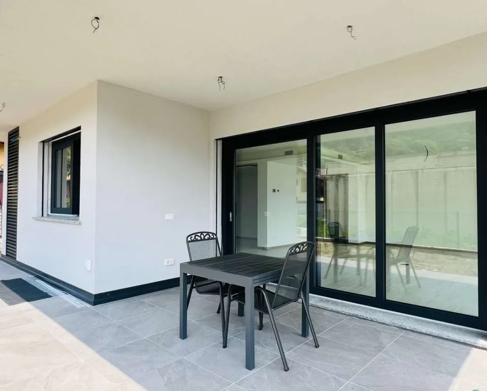 Exklusive Residenz neu gebaut - Levena Ponte Tresa