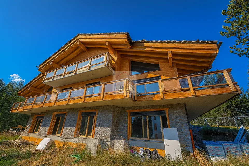 Meraviglioso appartamento in duplex in attico di 5 locali, nuovo, con terrazza a sud-ovest nel centro di Crans-Montana – foto 6 di 19