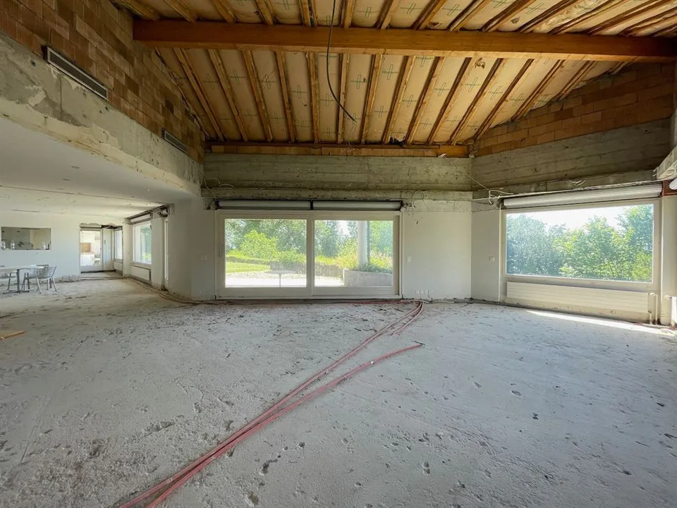 Mehr als 500m2 Wohnfläche, abgeschirmt und mit einer schönen Aussicht – Foto 6 von 6