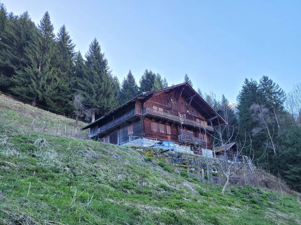Ancienne ferme de 1916 au coeur de la nature - Val d'Illiez