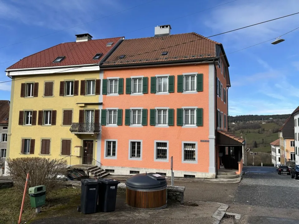 10 Zimmer Einfamilienhaus in Les Brenets – foto 25 di 25