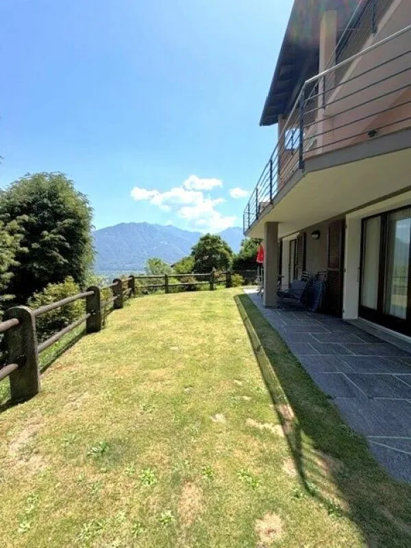 Tenero-Contra wunderschönes Haus mit Seeblick in zweiter Residenz