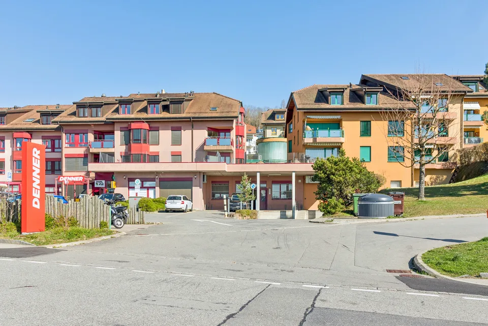 Wohnung mit 3.5 Zimmern und 103 m2 mit freier Sicht – Foto 8 von 8