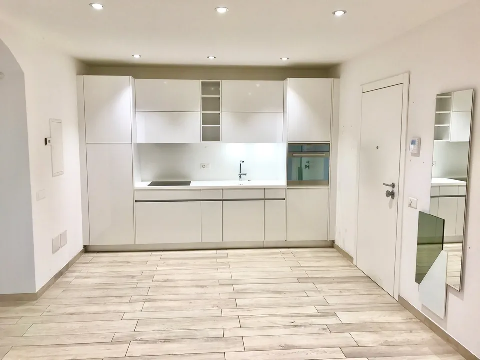 Moderne Wohnung vis-à-vis vom neuen Coop