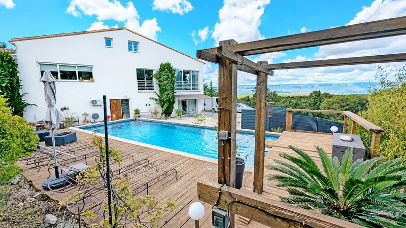 VERNÈGUES - Sektor Cazan (13) | Magnificentes Haus von 190 m² mit Aussicht