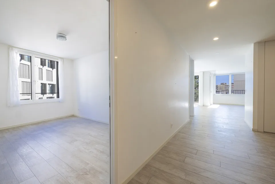Vue lac, appartement 4.5 pièces remis à neuf et prix repositionné