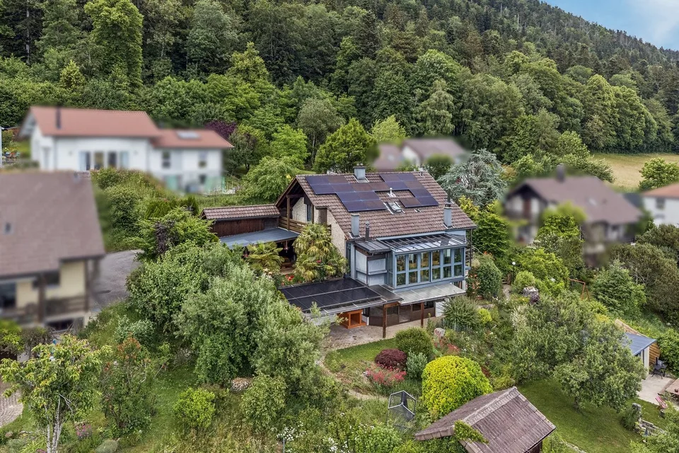 Geräumige Villa mit Panoramablick und separaten Räumen – Foto 10 von 11